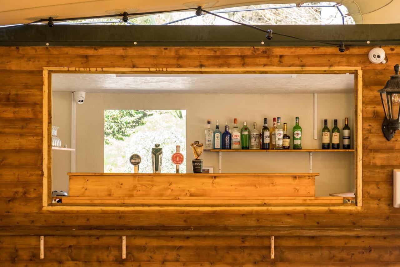 The Lodge At Woodenbridge Аклоу Экстерьер фото